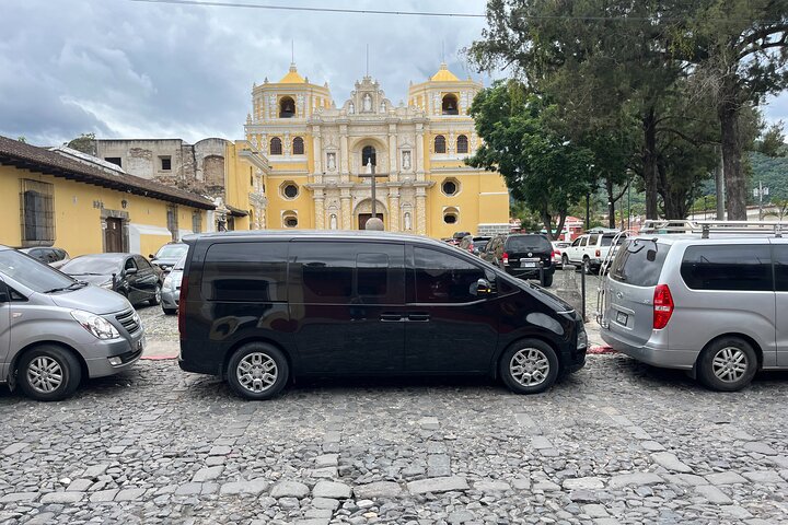 Private Transfer from Airport to Antigua Guatemala