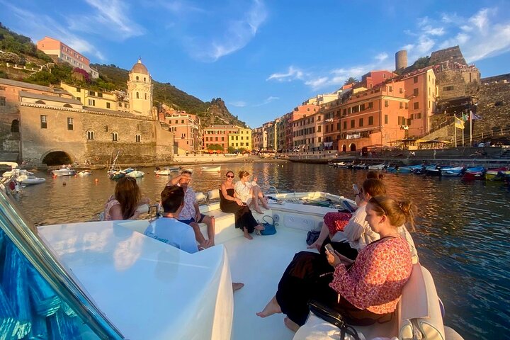 Cinque Terre Sunset Boat Tour Experience