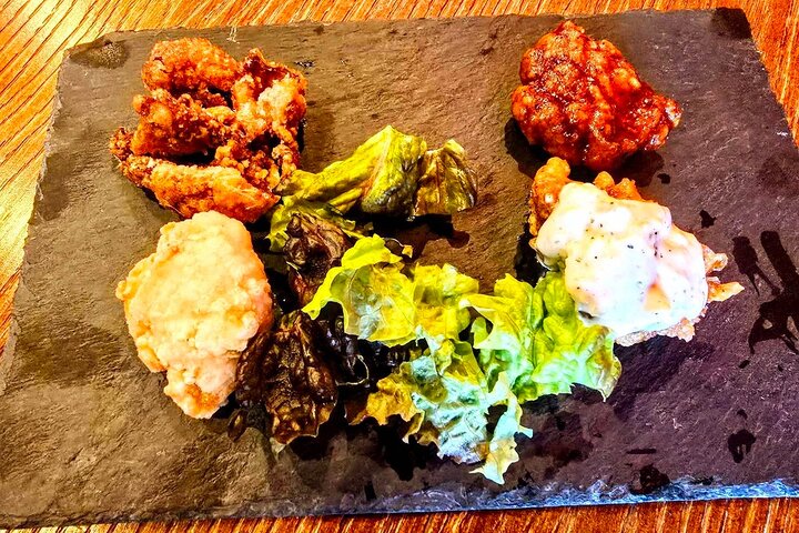 Hungry Osaka Street Food Tour:15 Tastings & 3 Drinks with a Local