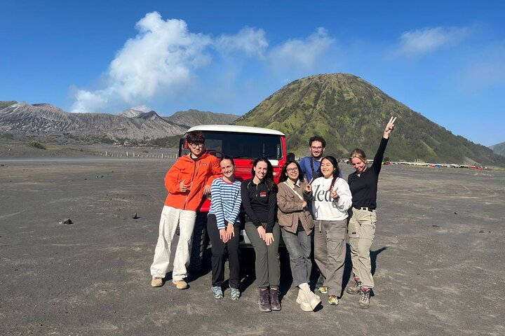 Bromo Sunrise Tour From Malang