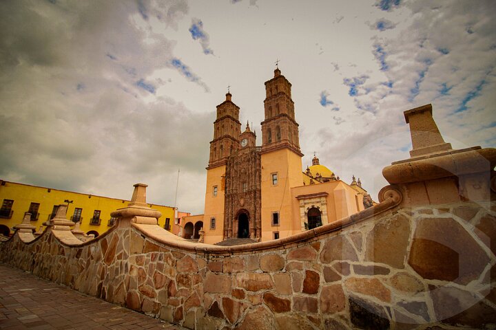 Private Tour to Dolores Hidalgo and San Miguel from Guanajuato