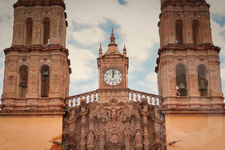 Private Tour to Dolores Hidalgo and San Miguel from Guanajuato