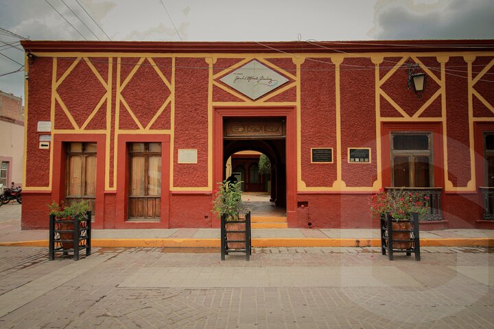 Private Tour to Dolores Hidalgo and San Miguel from Guanajuato