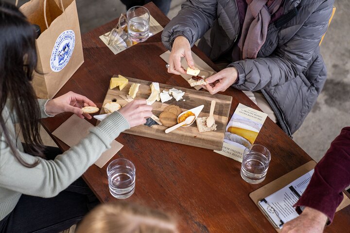 Award-Winning Hunter Valley Wine & Cheese Tour from Sydney