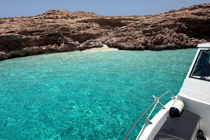 Daymaniyat Islands Snorkeling Sharing Trip