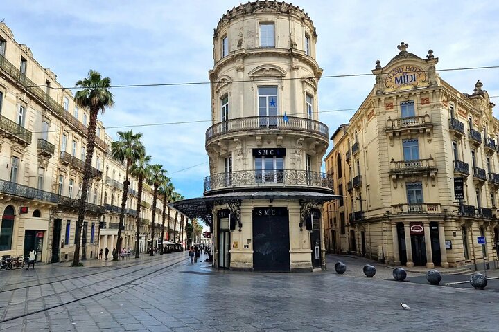 Montpellier Private Walking Tour with a Local