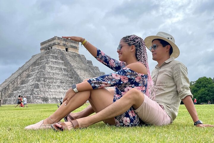Chichen Itza : Walking Tour with Expert Guide + Skip-the-Line