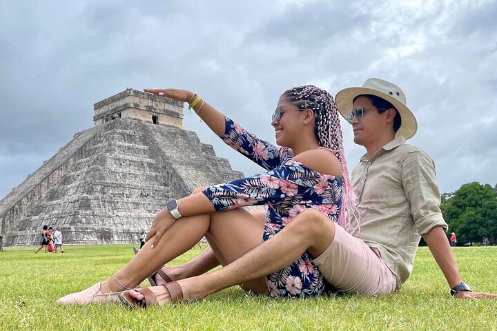 Chichen Itza: Tour with Expert Guide without lines!