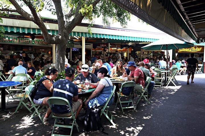 Full-Day Iconic Sights of LA, Hollywood, Beverly Hills, Beaches and More