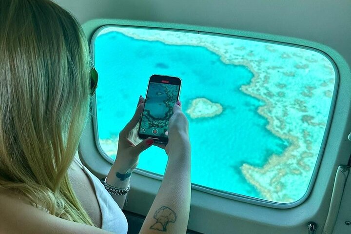 1-Hour Whitsunday Islands and Heart Reef Scenic Flight