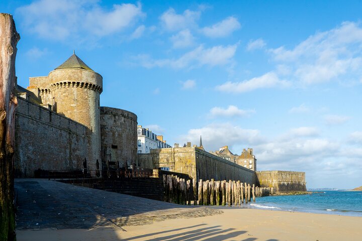 St Malo Private Walking Tour - The Walled City in 2 Hours
