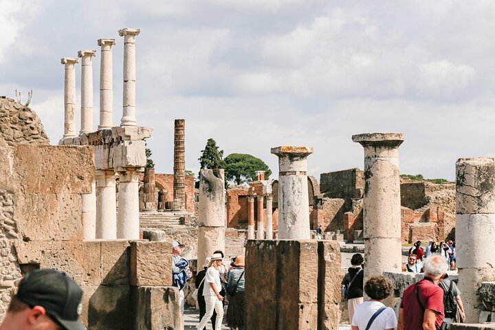 Priority Access Pompeii & Vesuvius Full-Day Tour from Sorrento