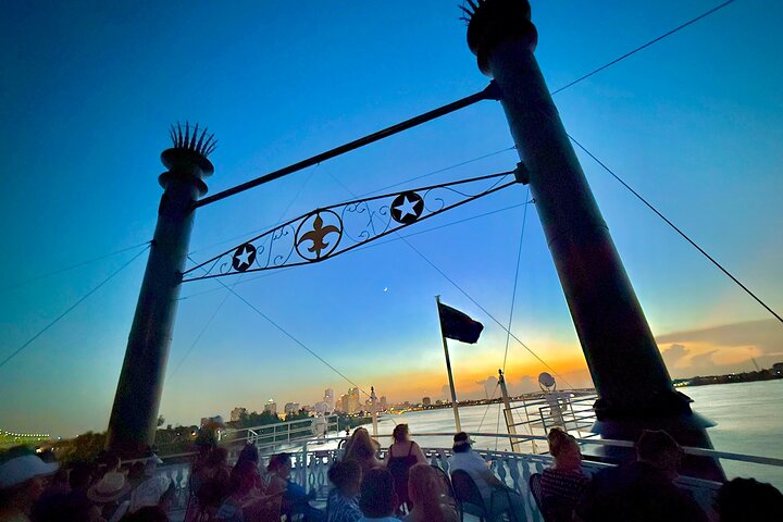 New Orleans Steamboat Natchez Jazz Cruise with Dinner Option