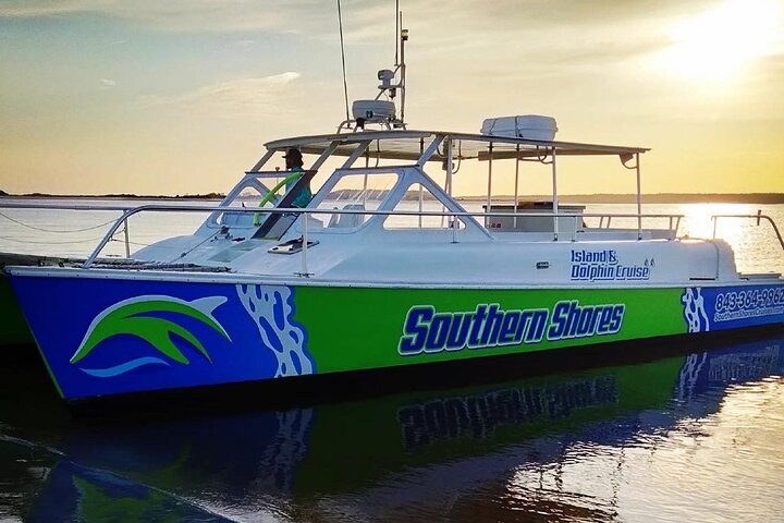 Catamaran Dolphin Cruise in Myrtle Beach with Barrier Island Stop