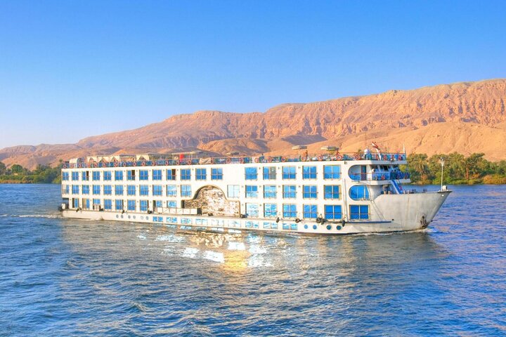 Private 3-Days Nile Cruise to Luxor with Hot Air Balloon Ride