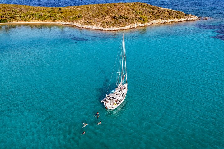 Halkidiki Private Yacht Cruise: Kassandra or Sithonia (3–7 Hours)