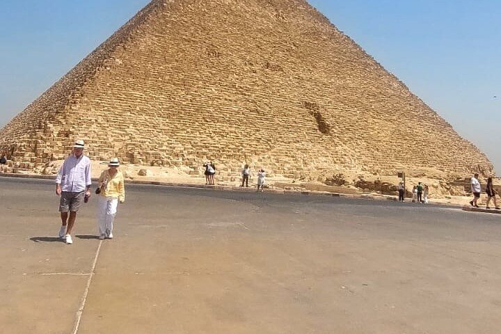 Private Tour to Giza pyramids & Grand Museum from Alexandria Port
