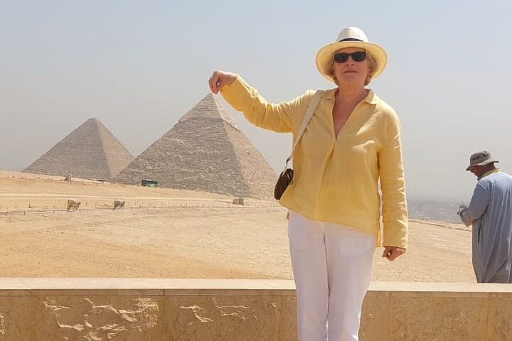 Private Tour to Giza pyramids & Grand Museum from Alexandria Port