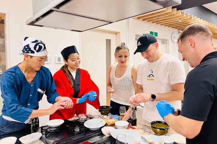 Sushi Making in Yukata
