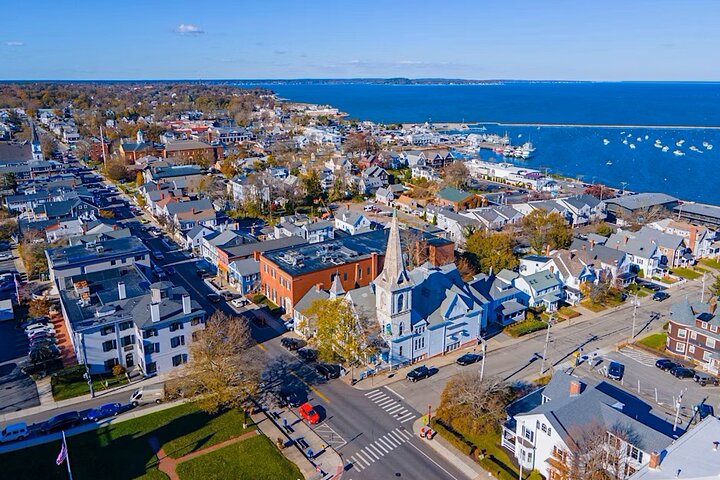 A Remarkable Scavenger Hunt: Plymouth Pilgrim Pursuit