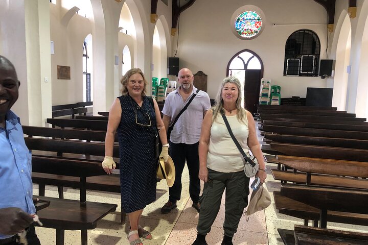 1 Day Best of Entebbe City Guided Walking Tour