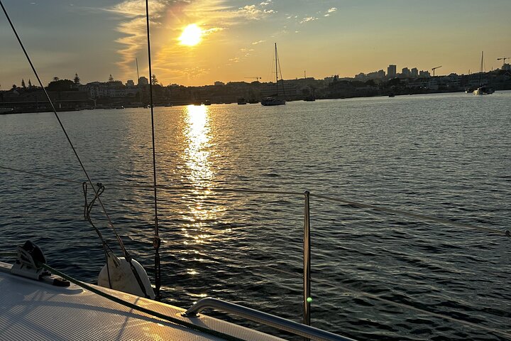 Sailing experience in Cascais