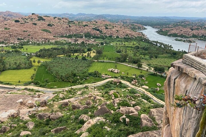 Hampi/Chitradurga/Badami/Aihole/Pattadkal from Bangalore in 3days