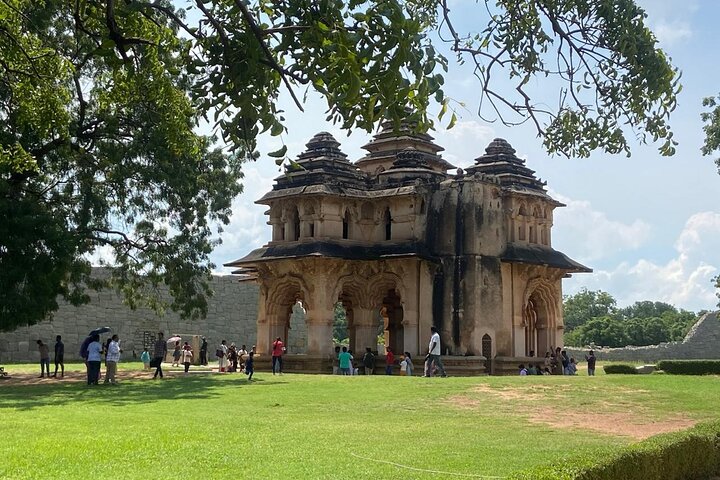 Hampi/Chitradurga/Badami/Aihole/Pattadkal from Bangalore in 3days