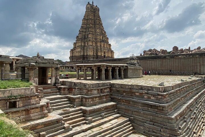 Hampi/Chitradurga/Badami/Aihole/Pattadkal from Bangalore in 3days