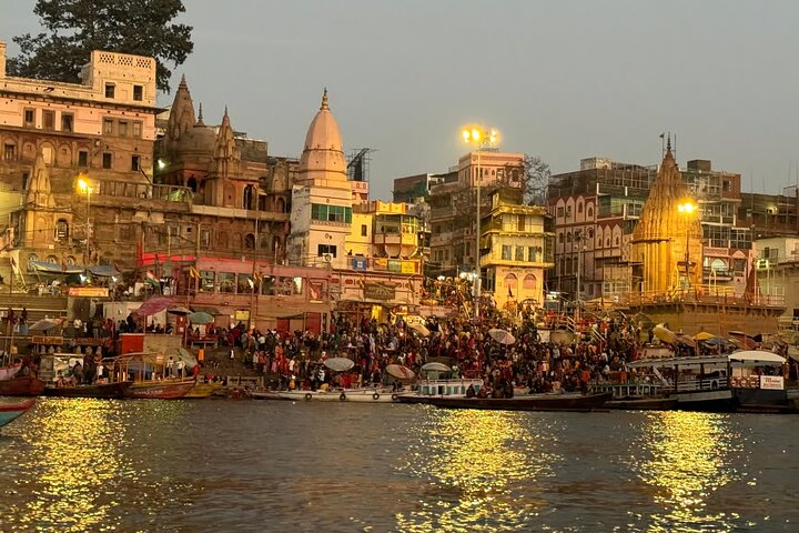 Varanasi & Sarnath: Full-Day Tour with Ganges Boat Ride