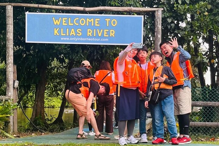 Borneo (Klias) River Cruise & Fireflies Tour