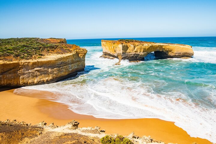 Great Ocean Road 10-Stop Tour: Sunset near 12 Apostles Coast