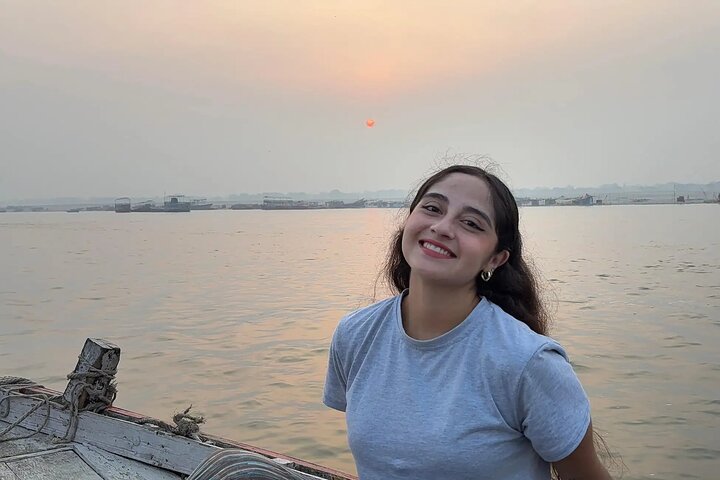 Varanasi: Private Fully-Day Tour with Sarnath and Boat Ride