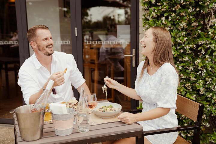 Hunter Valley All Inclusive Boutique Wine Tour from Sydney