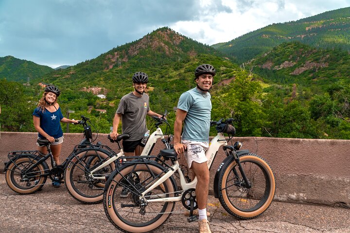 Electric E-Bike Tour of Manitou Springs & Garden of the Gods