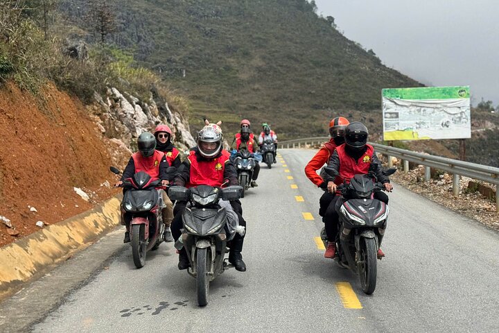 Half Day Motorbike Visit to Sapa Places