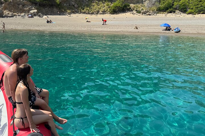 Alcudia: 3H Sightseeing, Sea Caves & Snorkel Speedboat Tour