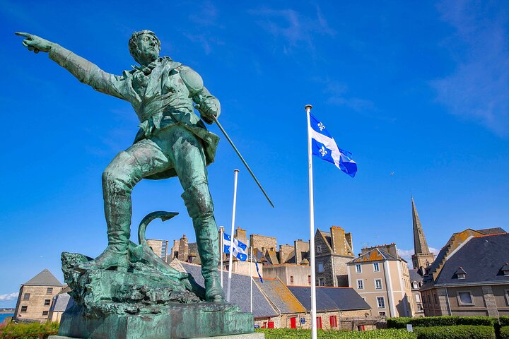 Saint-Malo Walking Tour with Audioguide on Your Smartphone