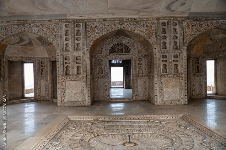 Same Day Taj Mahal Tour by Gatimaan Express Train