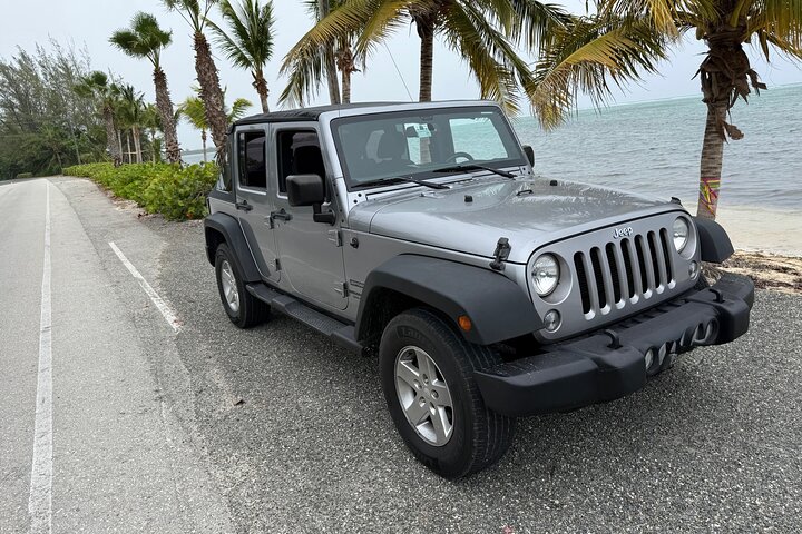 Owen Roberts to George Town Car Rental