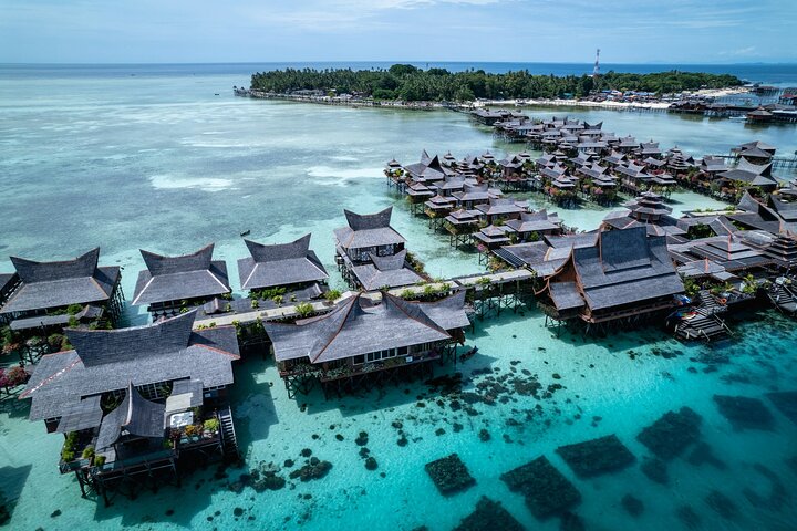 Semporna: 3 Day Ultimate Volcanic Peaks Reefs and Sea Gypsies