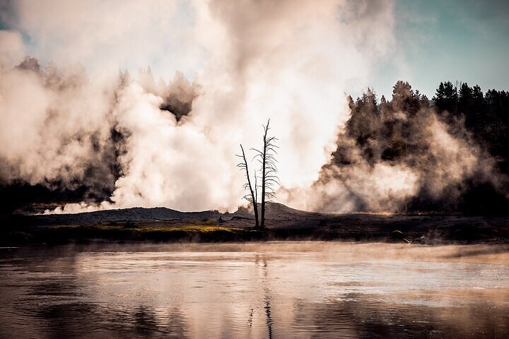 Volcanic Wonderland at Yellowstone’s Hot Springs and Geysers
