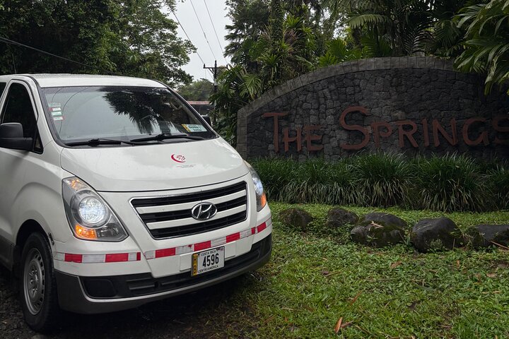 LIR Liberia Airport Shuttle Service to your Hotel or AirBnb