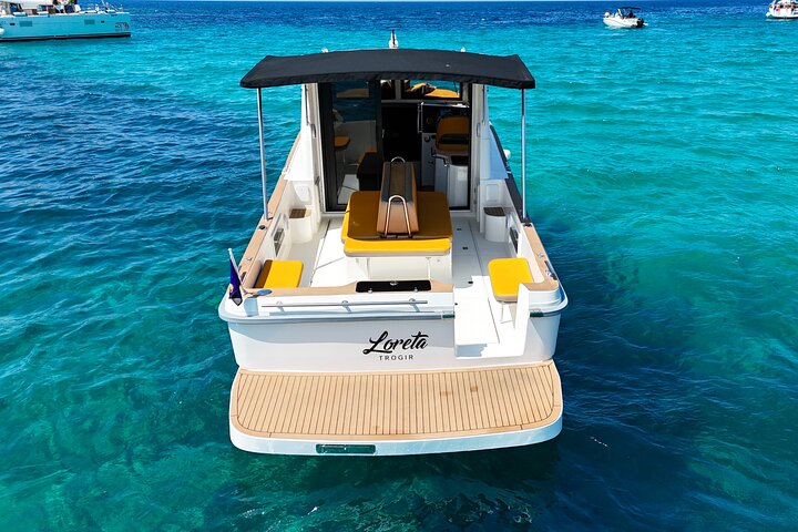 Half Day Speedboat Tour to Three Islands from Trogir