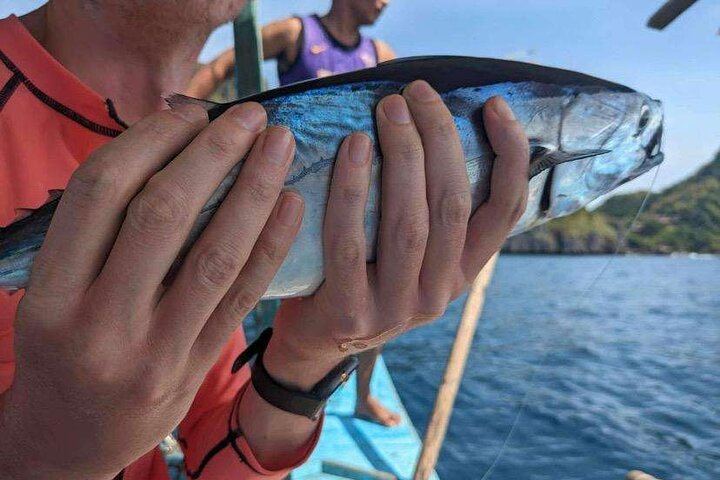 El Nido Palawan fishing with local Fisherman with lunch