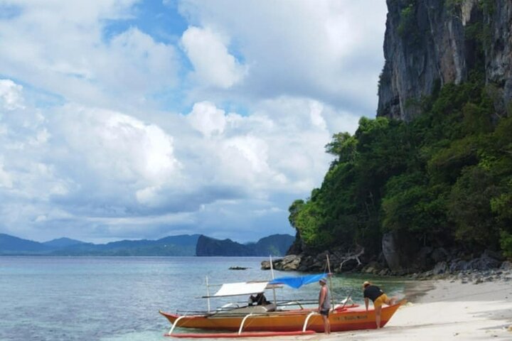 El Nido Palawan fishing with local Fisherman with lunch