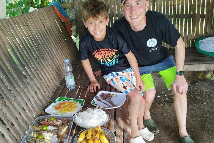 El Nido Palawan fishing with local Fisherman with lunch