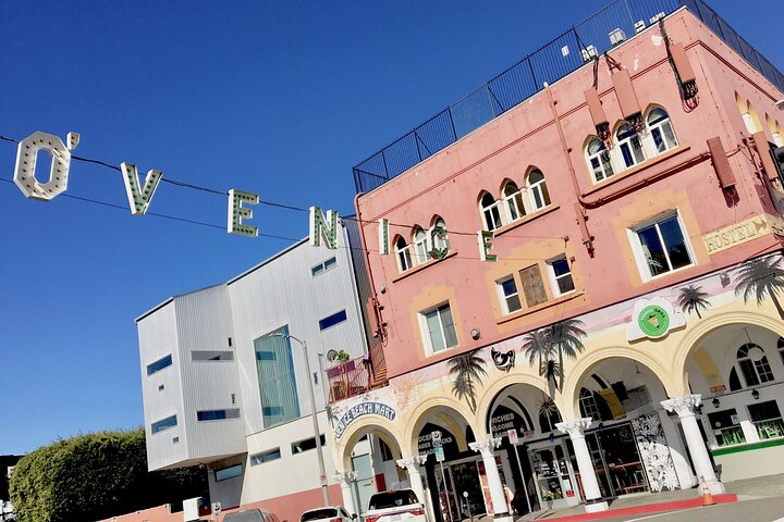 Full Day Iconic Sights Tour of Los Angeles from Anaheim: 6 Stops