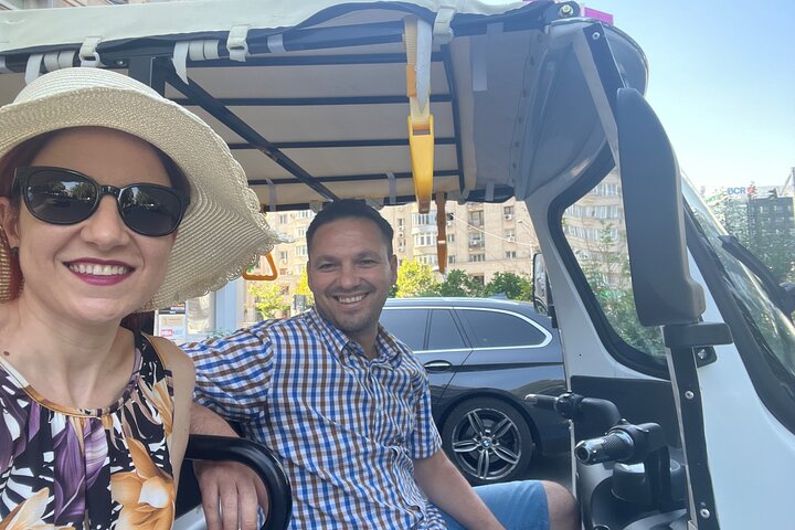 Bucharest Tuk Tuk city tour