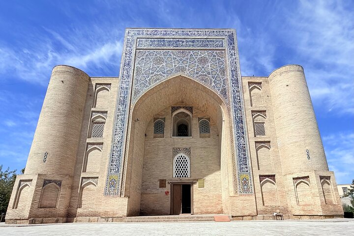 Bukhara: Full-Day Private Walking Tour with Local Tour Guide